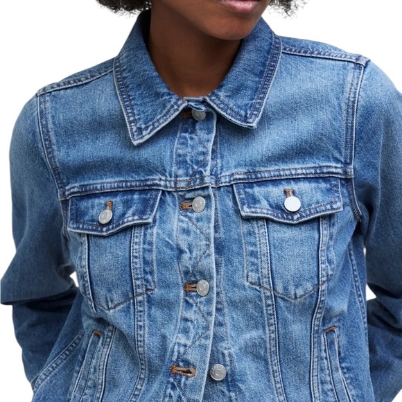 Madewell The Jean Jacket in Medford Wash Denim Trucker Jacket Size XS - Picture 3 of 13